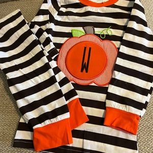 Brown and white stripe boy fall pjs 4t new W